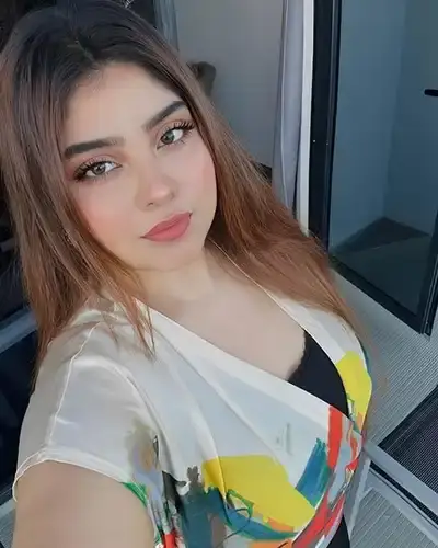 Call Girl Kaiserganj